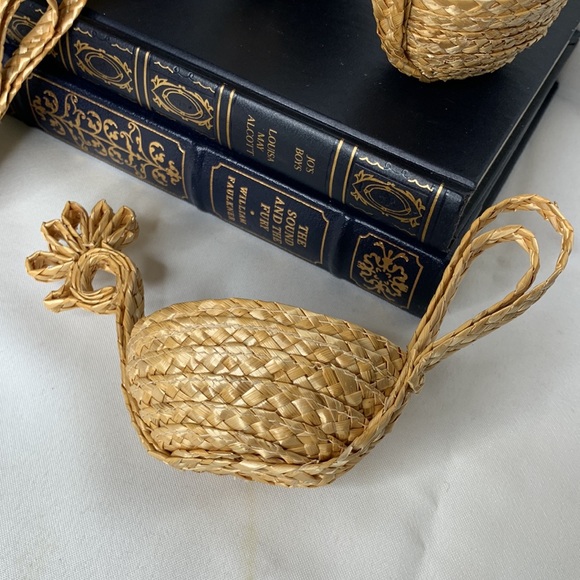 Set of 5 vintage straw chicken shaped Easter Egg egg cups / holders / cozy - Picture 10 of 14